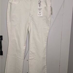 Gloria Vanderbilt Women's Boot Cut Jeans - vintage white
